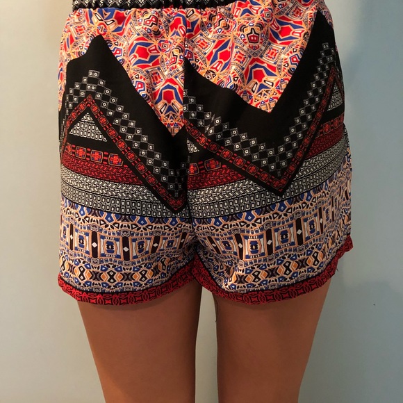 Willy Jay's patterned shorts - Picture 2 of 4